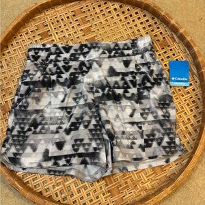 🆕 NWT Columbia Bogota Bay Omni-Freeze Shorts L